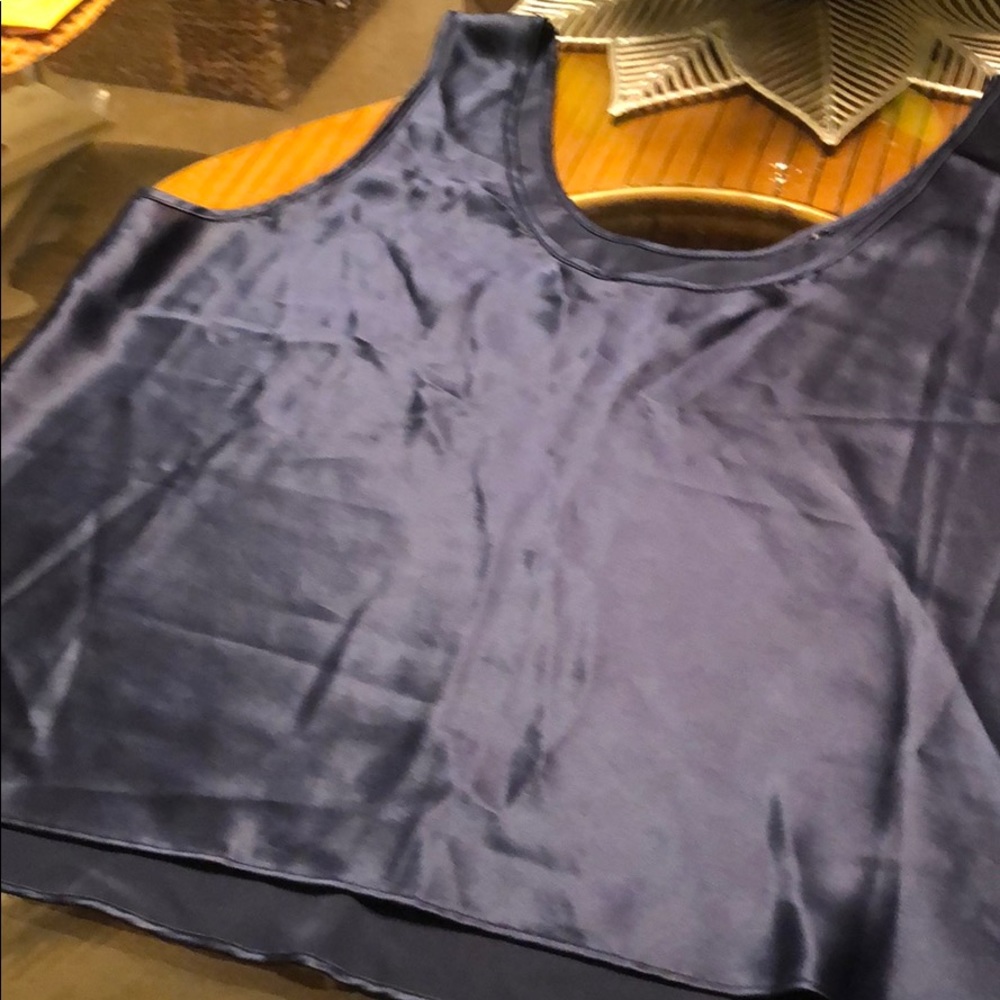 Escapades Navy camisole - Picture 2 of 3